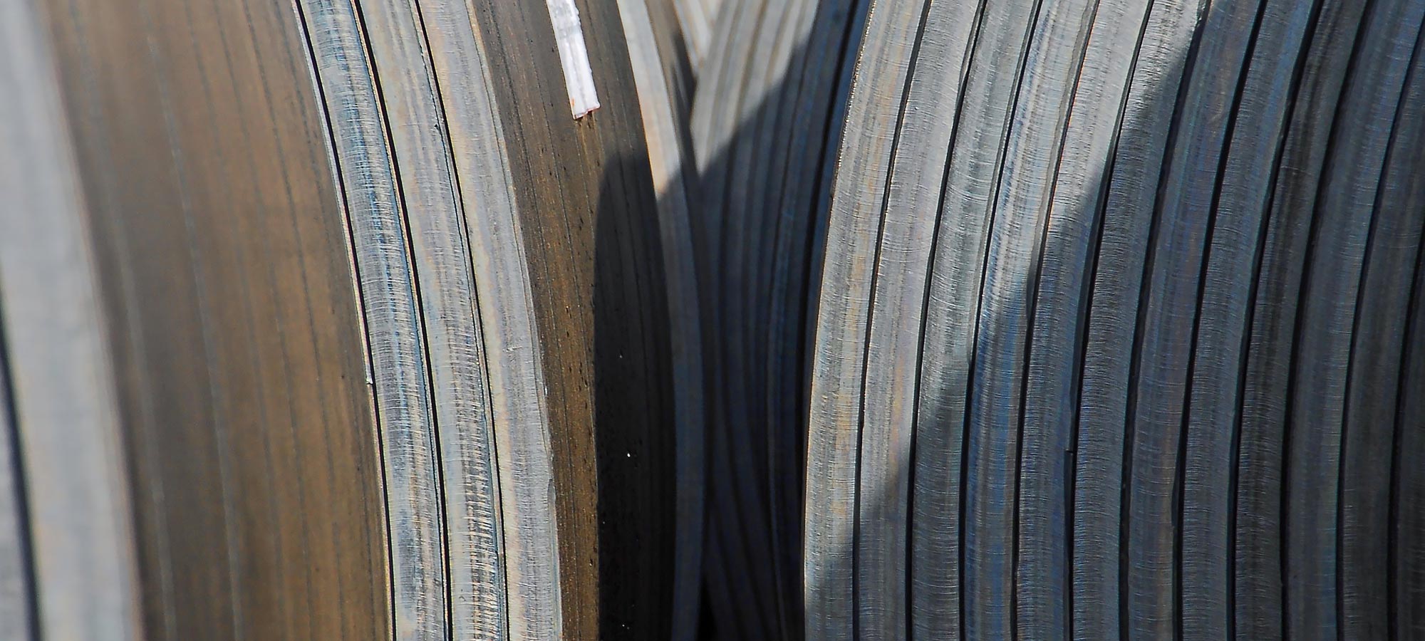Rubber spools closeup
