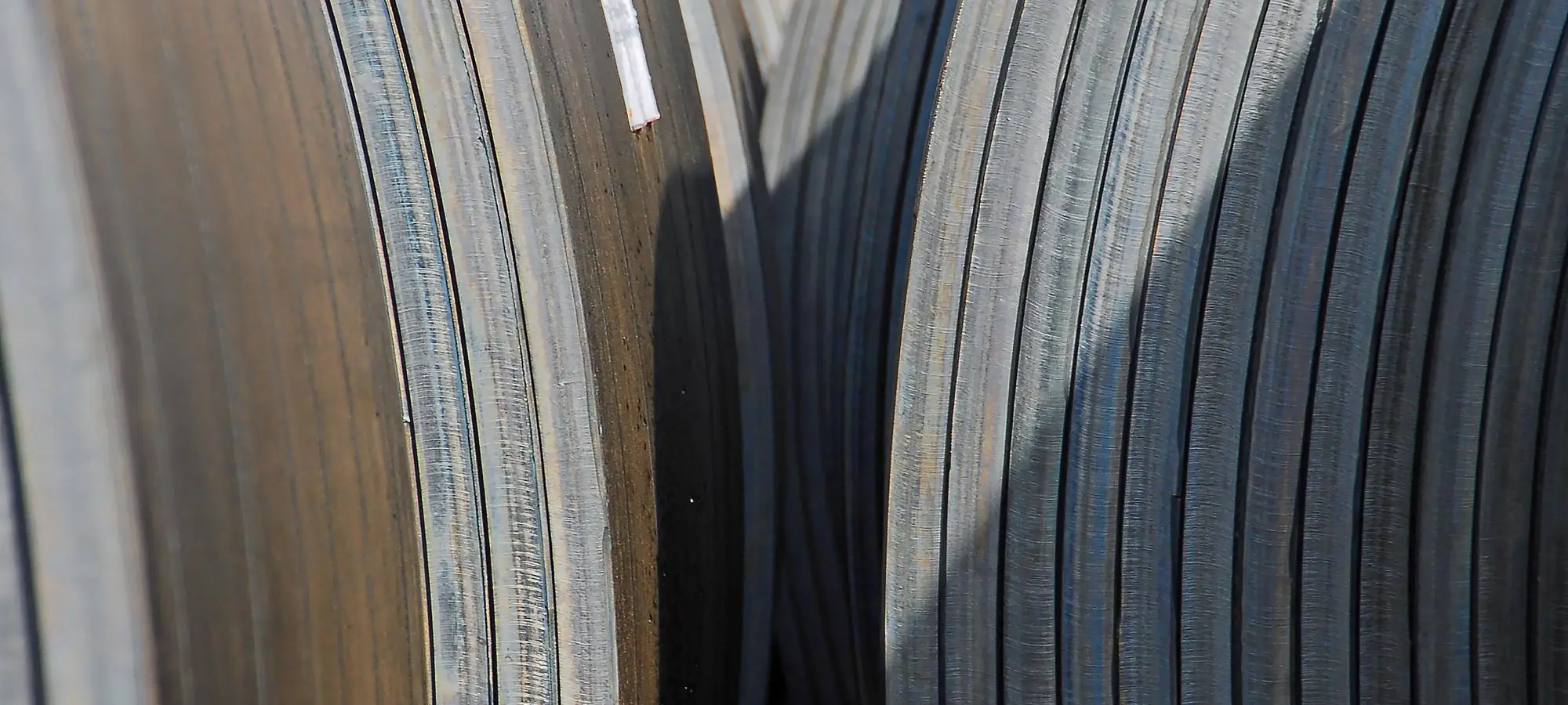 Rubber spools closeup